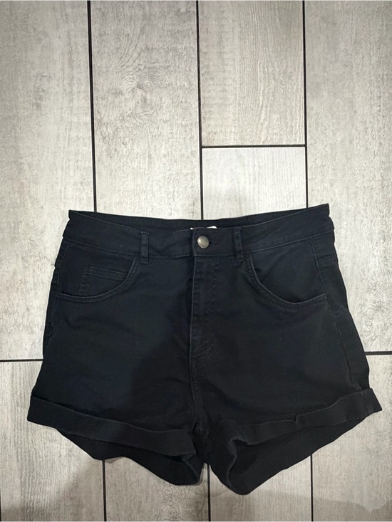 H&M Pants - H&M Black Cuffed Denim Shorts
